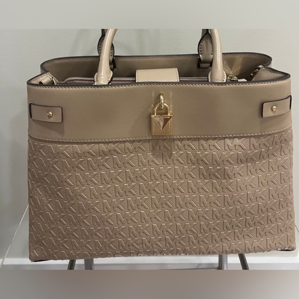 Michael Kors Gramercy Large Satchel